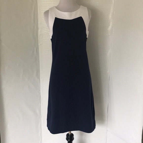 Izod Dresses & Skirts - IZOD GOLF DRESS.